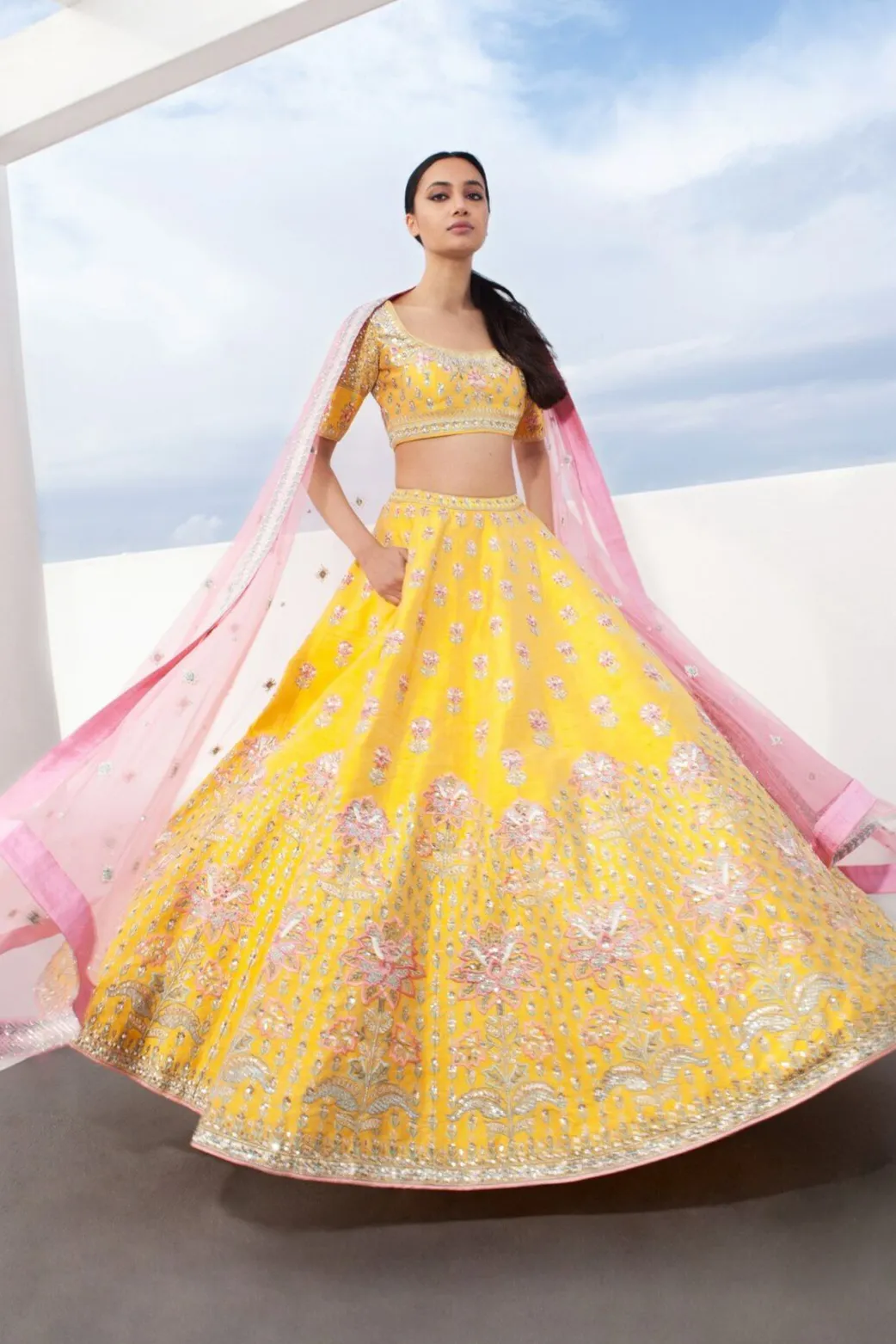 Anatola Lehenga