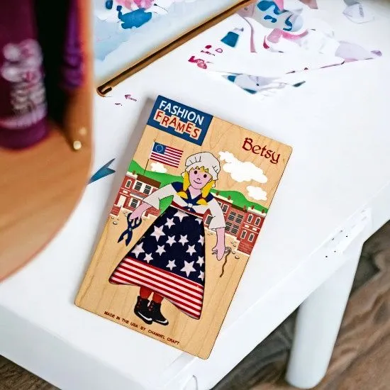 Channel Craft Fashion Frames - Women in History