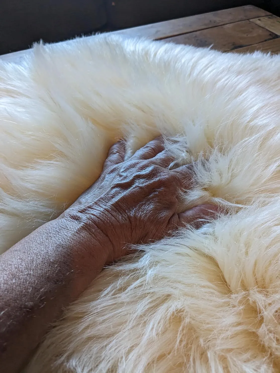 Delectable Garden Soft Faux Sheepskin Lamb Fur Chair Cover, Seat Cover, Area Rug, Mat, Baby Blanket, 2 x 3 Feet - Natural (Yellow, offwhite)