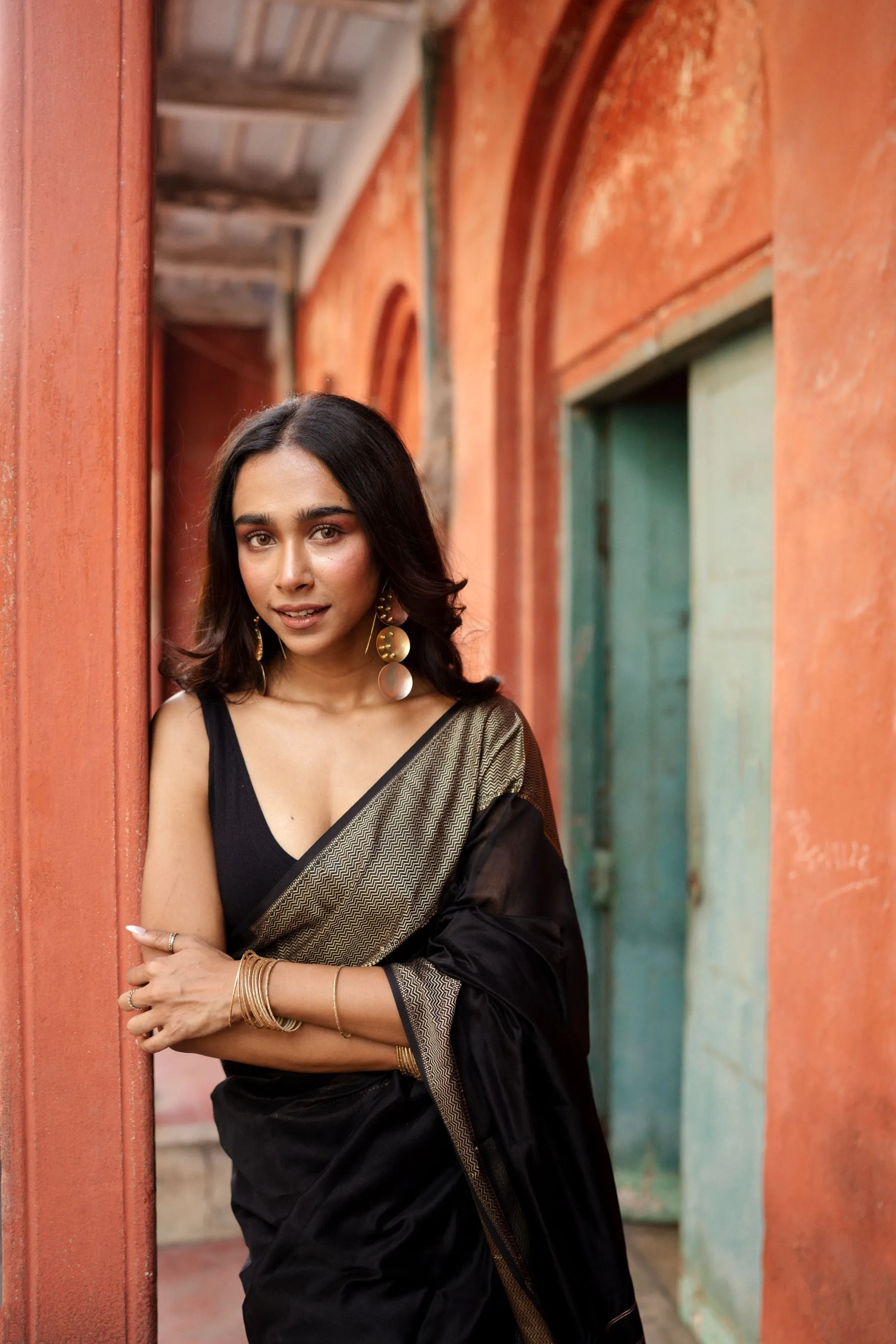 Maheswari Handloom saree - Seher - Black Gold zari