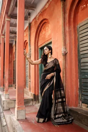 Maheswari Handloom saree - Seher - Black Gold zari
