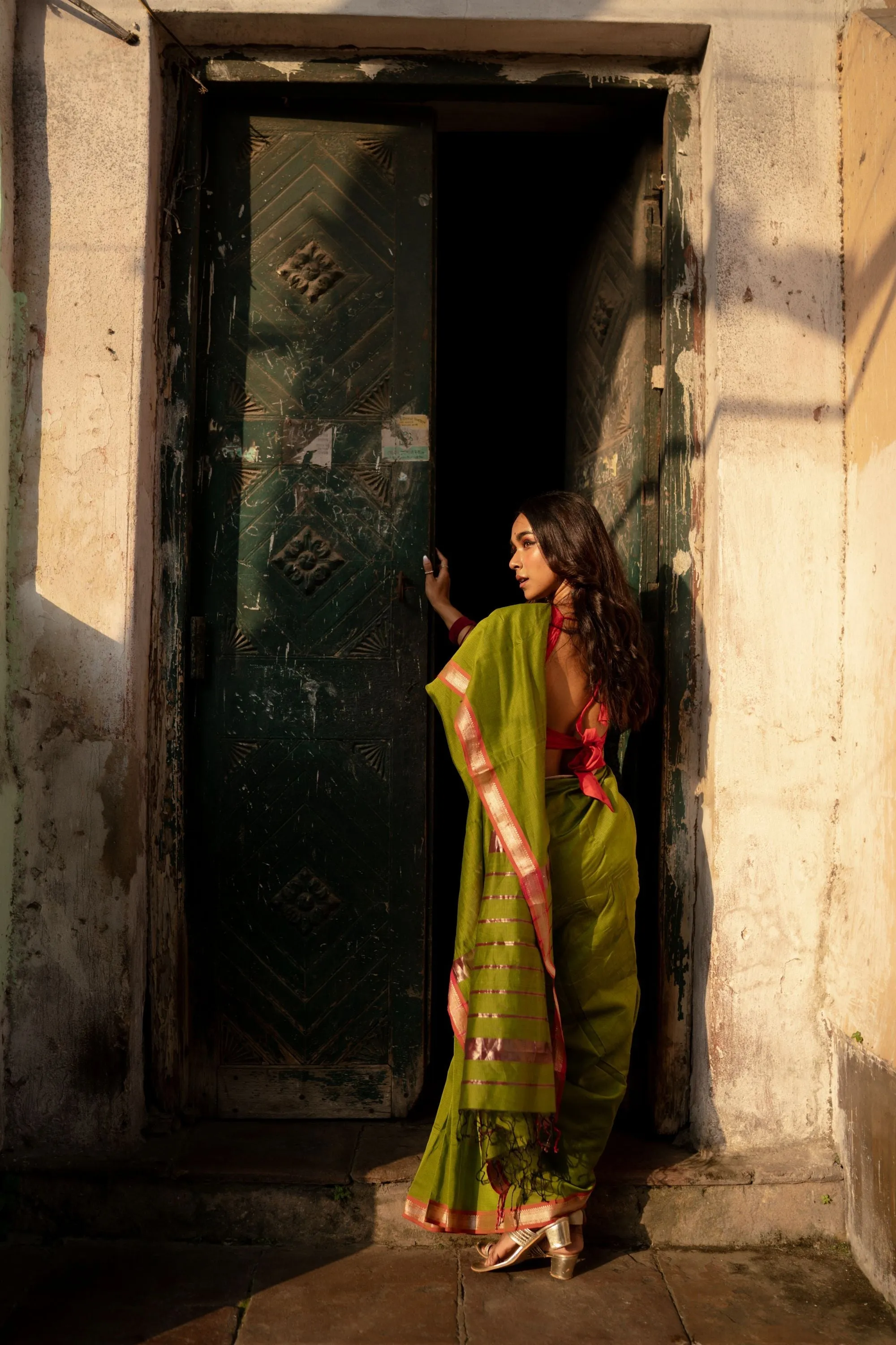 Maheswari Handloom saree - Seher - Green pink zari