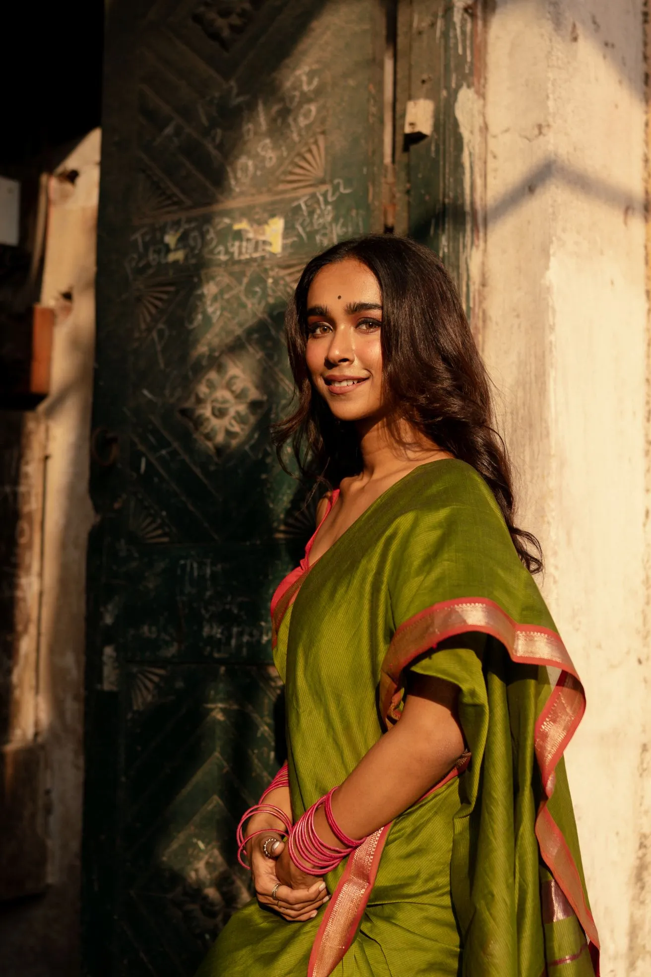 Maheswari Handloom saree - Seher - Green pink zari
