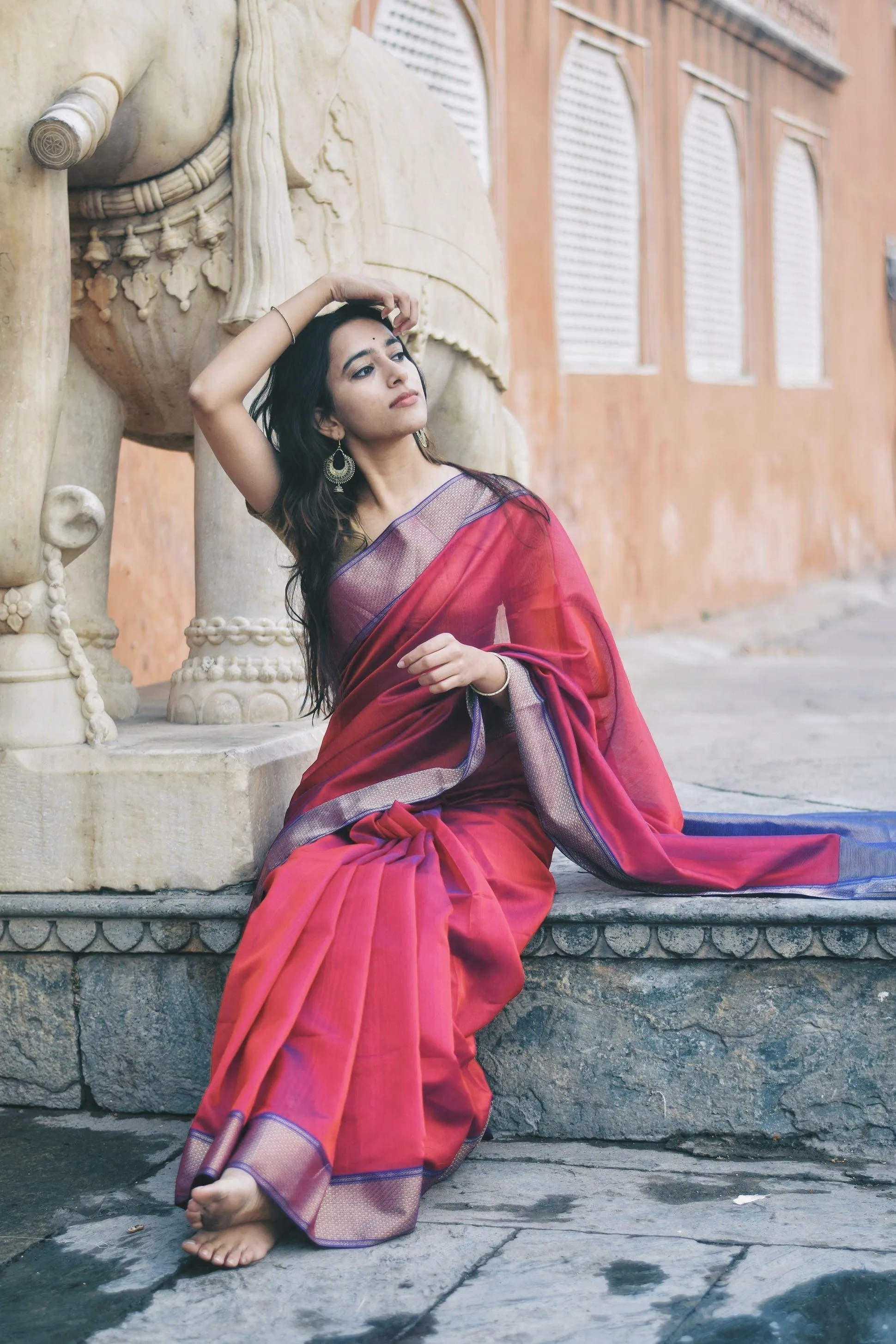 Maheswari Handloom saree - Seher - Red zari