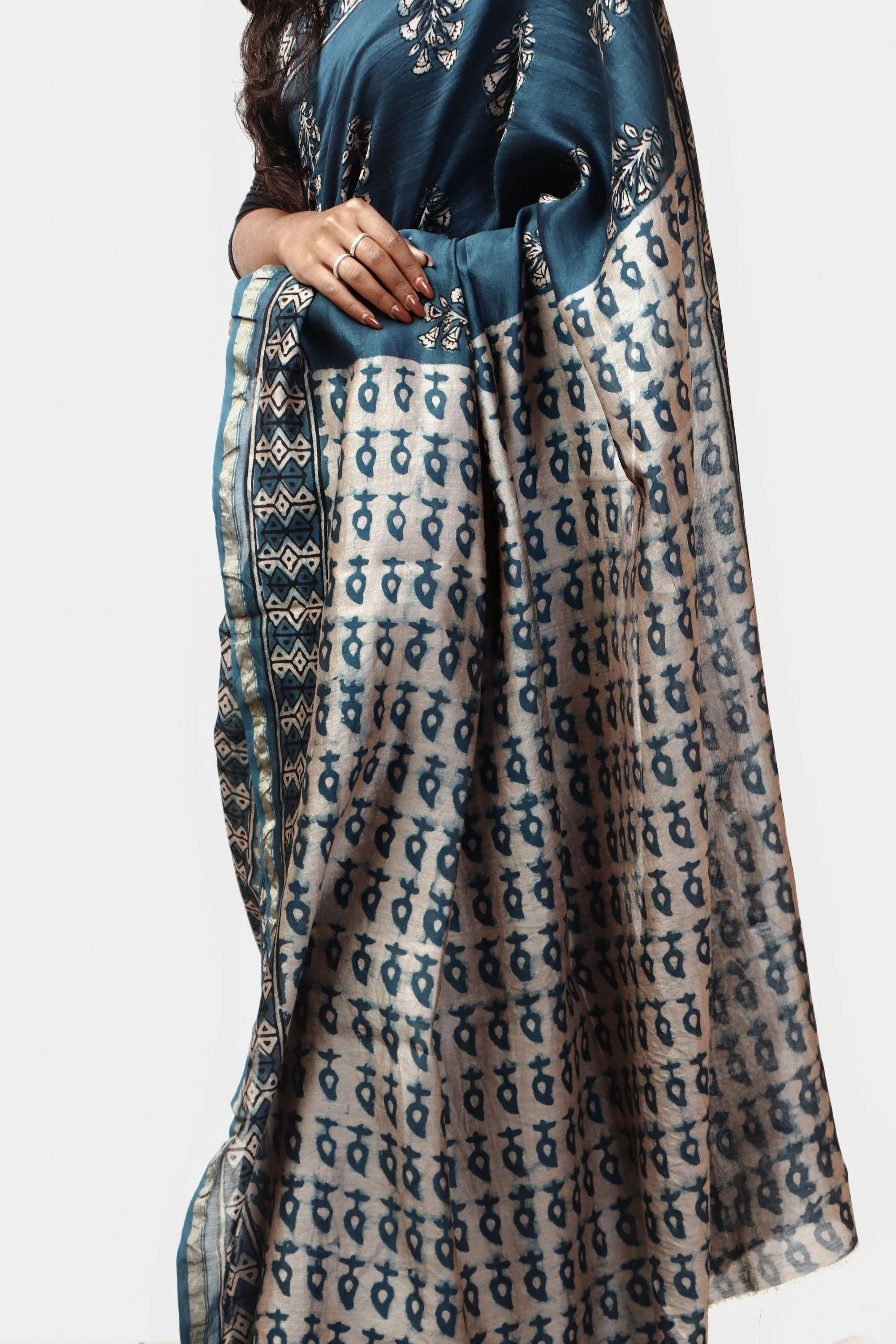 Natural dyed Dabu sarees - Malhar -Kairi Indigo