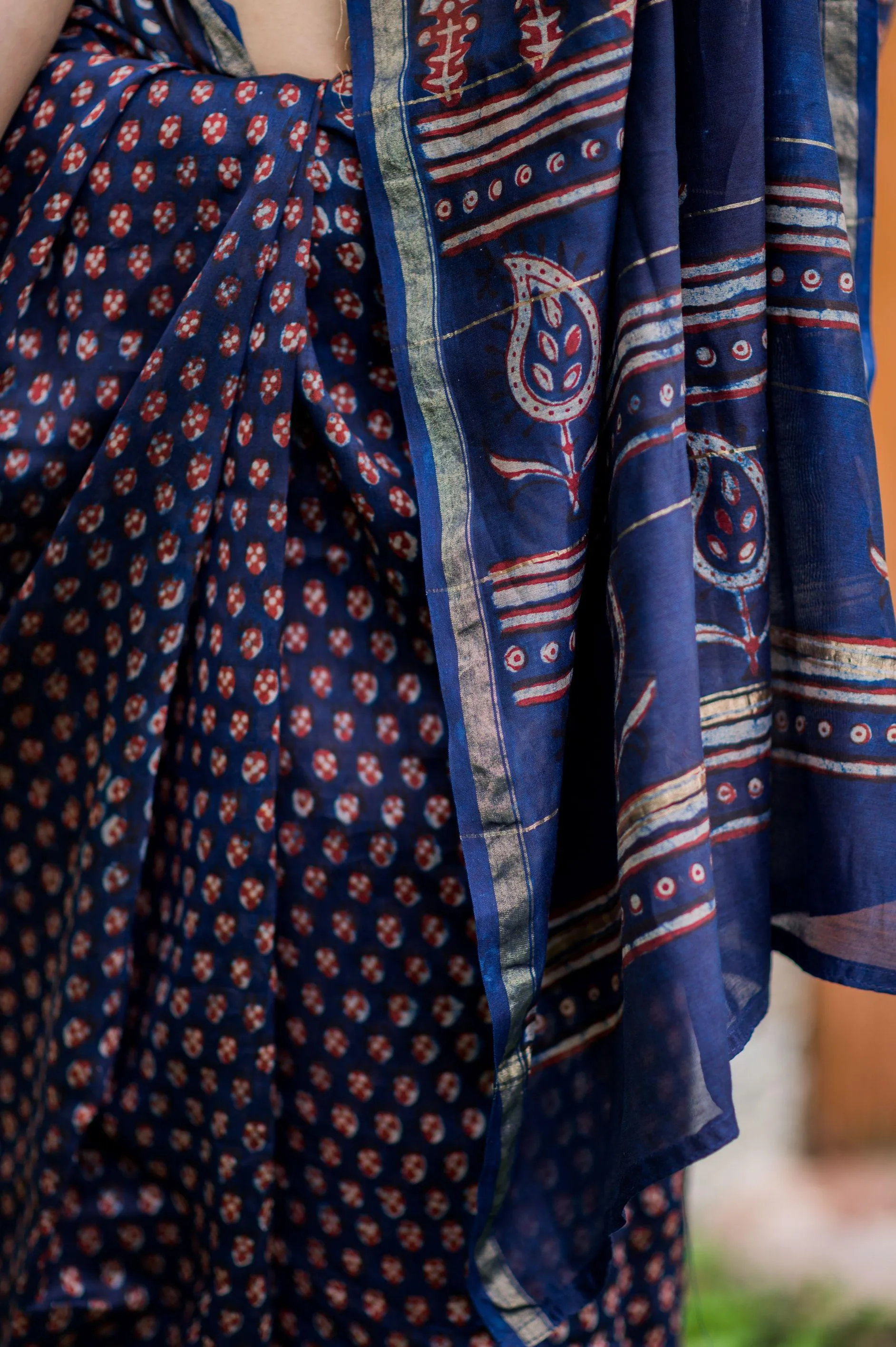 Natural dyed Dabu sarees - Malhar - Pharad Makkhi