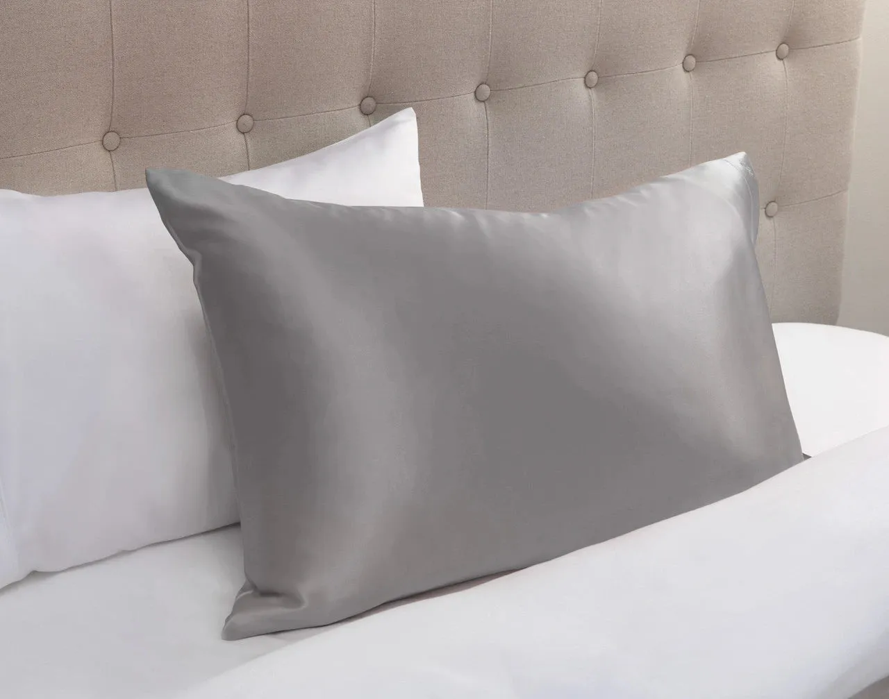 NEW Retails $101, 1pc 100% Mulberry Silk Pillowcase - Silver - Queen