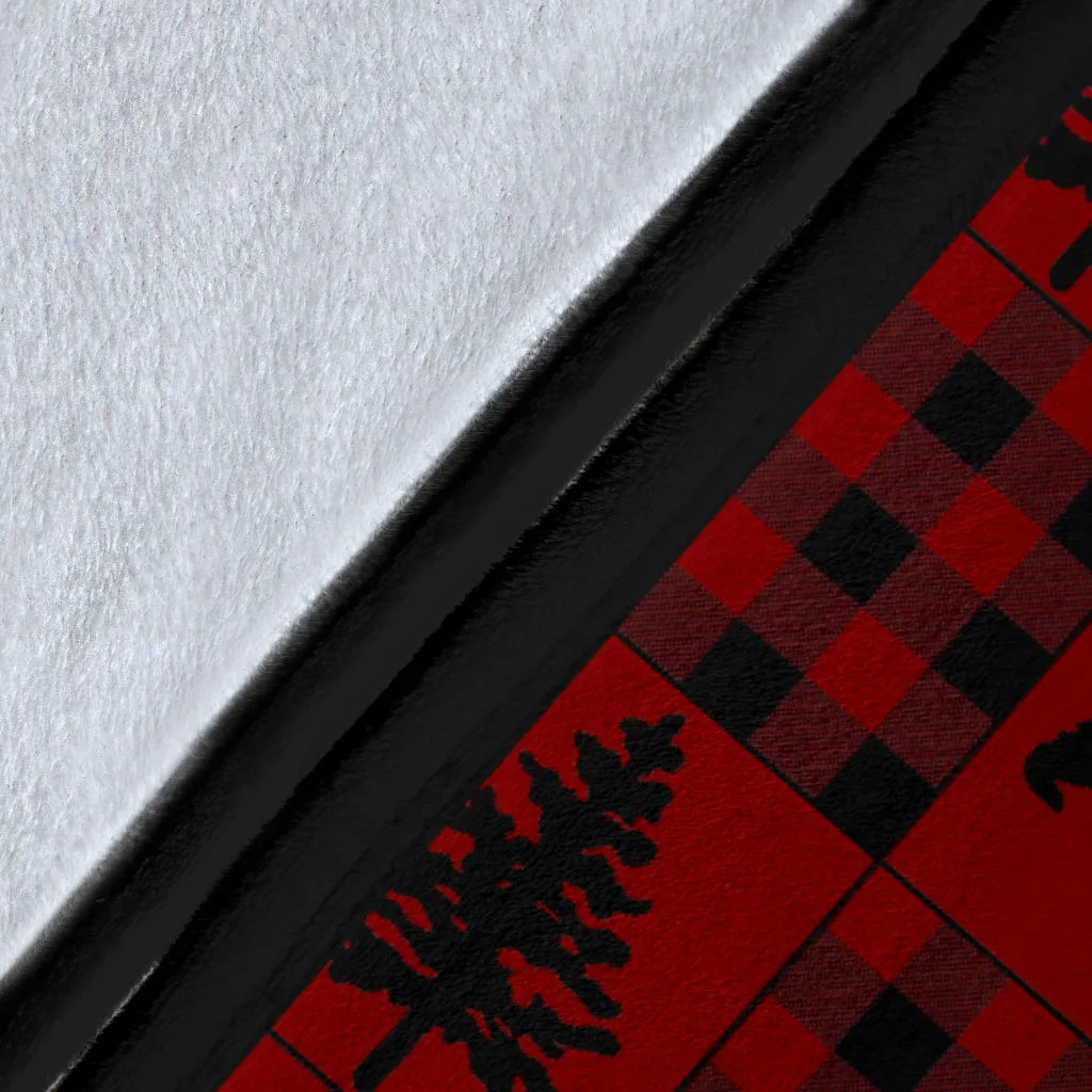 Red and Black Buffalo Plaid Fleece Throw Blanket With Patchwork Style Lodge Pattern