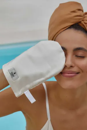 Reversible Silk Cleansing   Exfoliating Mitt