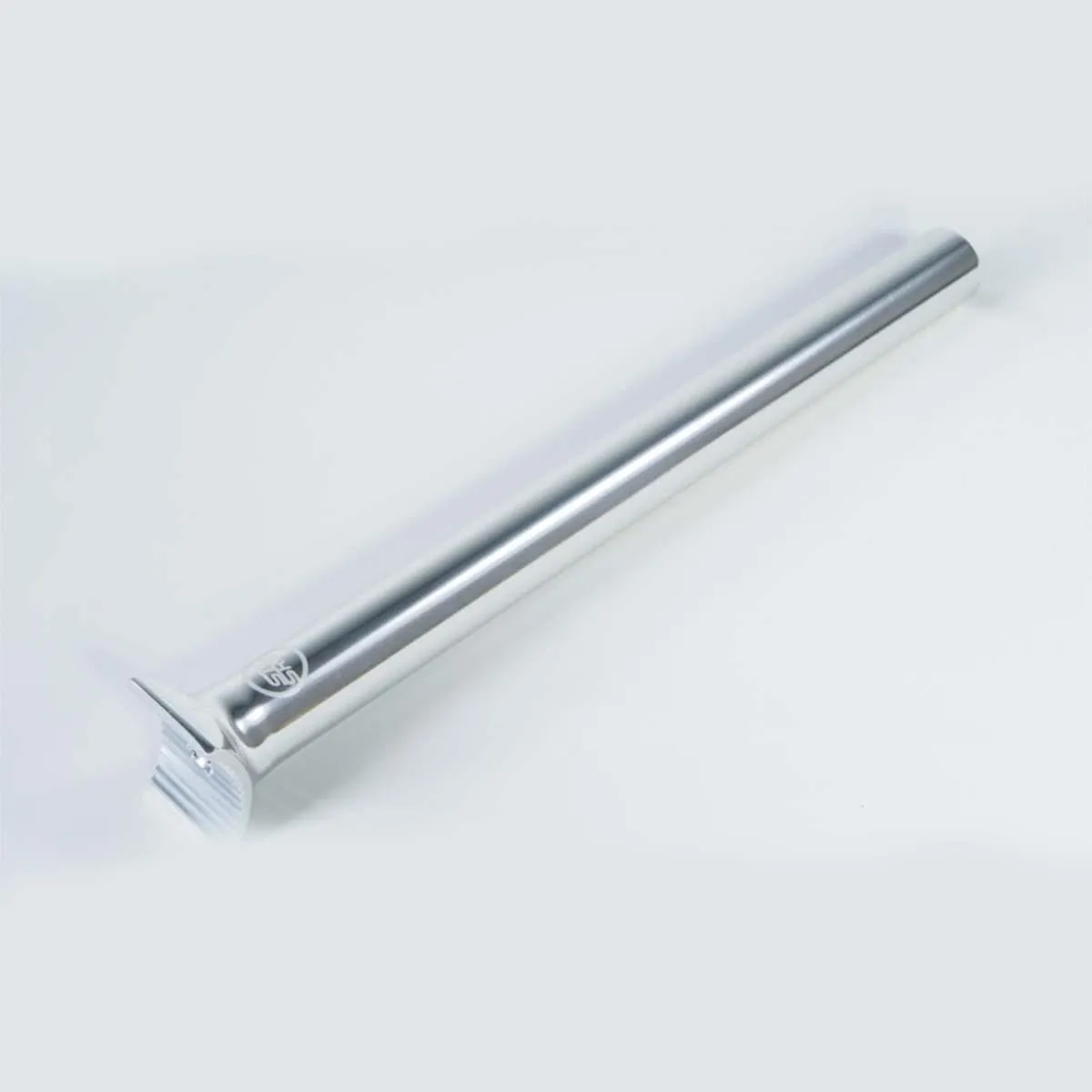 Stay Strong Pivotal Race Seatpost