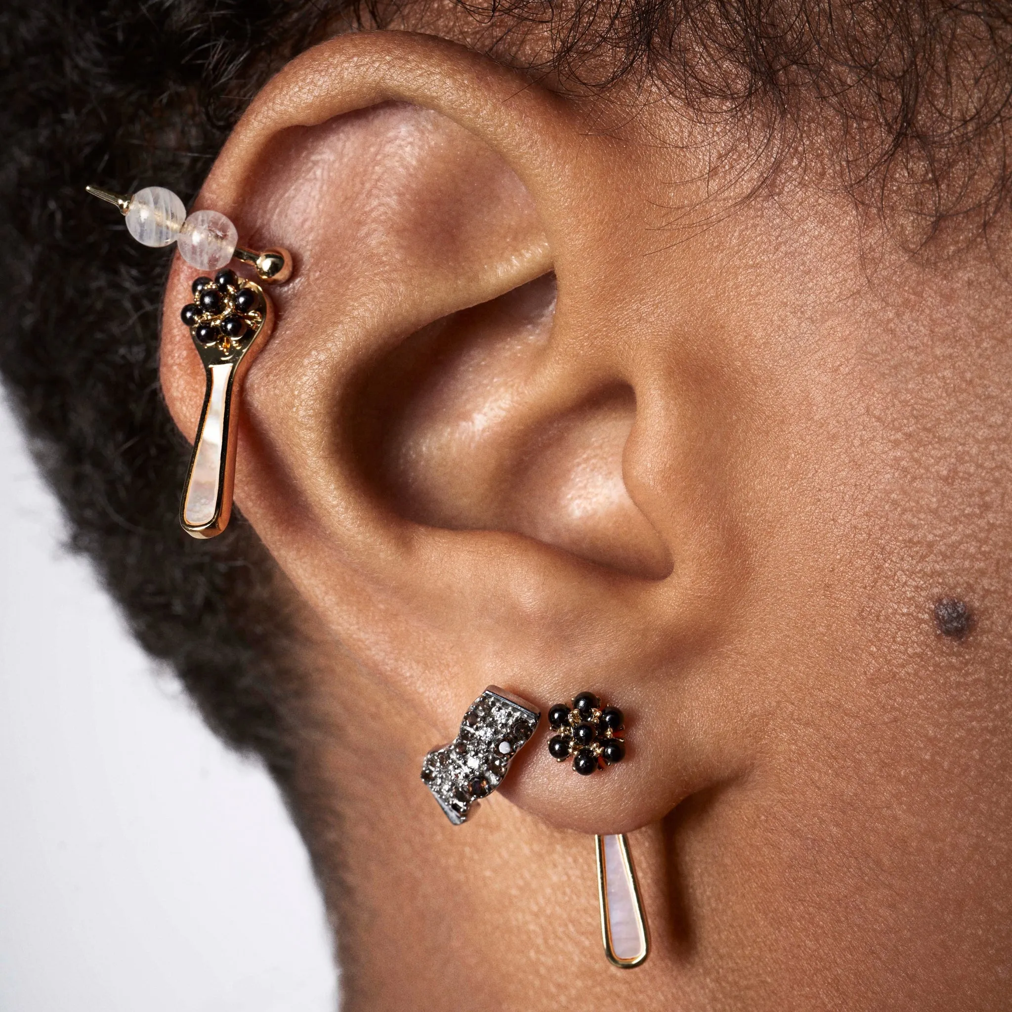 Sturgeon Scoop Studs