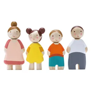 Wooden Doll Family